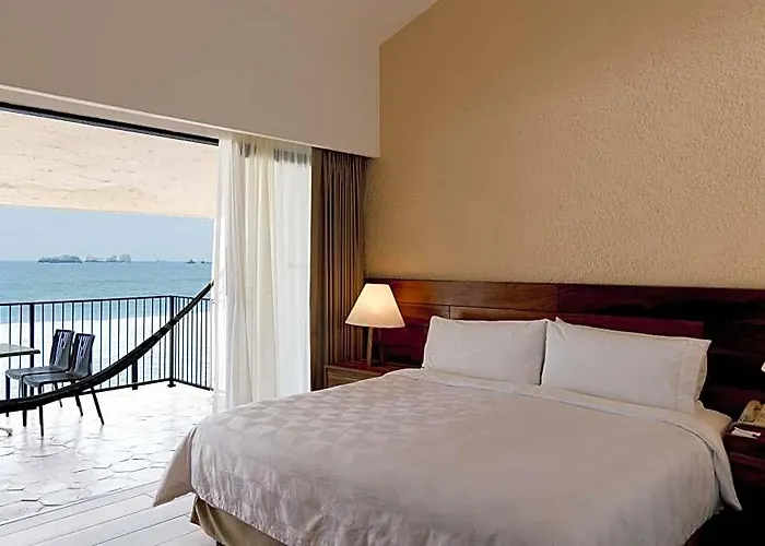 Holiday Inn Resort Ixtapa All-Inclusive By Ihg Hotel Zihuatanejo