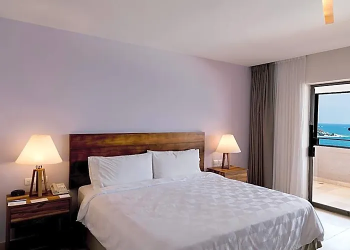 Holiday Inn Resort Ixtapa All-Inclusive By Ihg Hotel