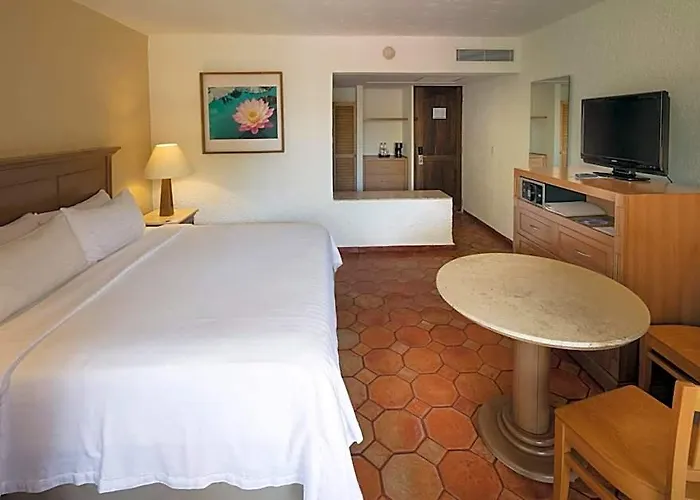 Holiday Inn Resort Ixtapa All-Inclusive By Ihg 3*