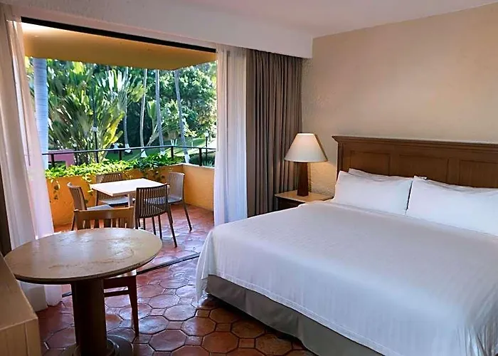 Holiday Inn Resort Ixtapa All-Inclusive By Ihg 3*