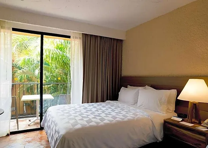 Holiday Inn Resort Ixtapa All-Inclusive By Ihg 3*