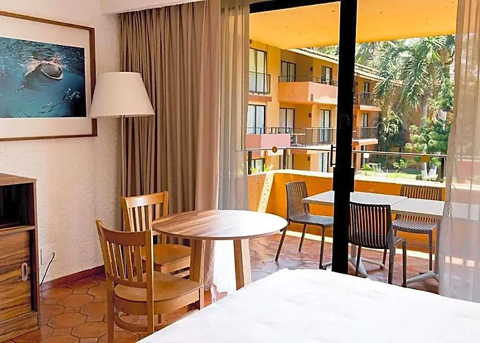 Holiday Inn Resort Ixtapa All-Inclusive By Ihg